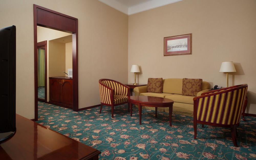 Moscow Marriott Tverskaya Hotel Ngoại thất bức ảnh